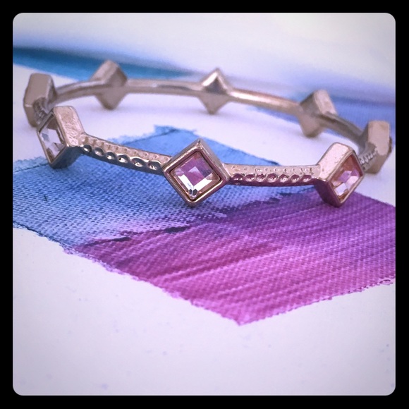 Diamond Shaped Gem Gold Tone Bangle - Picture 3 of 5